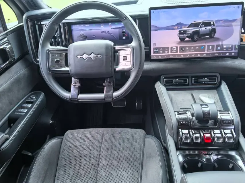 2023 Toyota Crown Kluger 2.5L 189HP L4 E-CVT Hybrid,autocango,china used car exporter,china ev exporter,chinese used car exporter,chinese used ev exporter