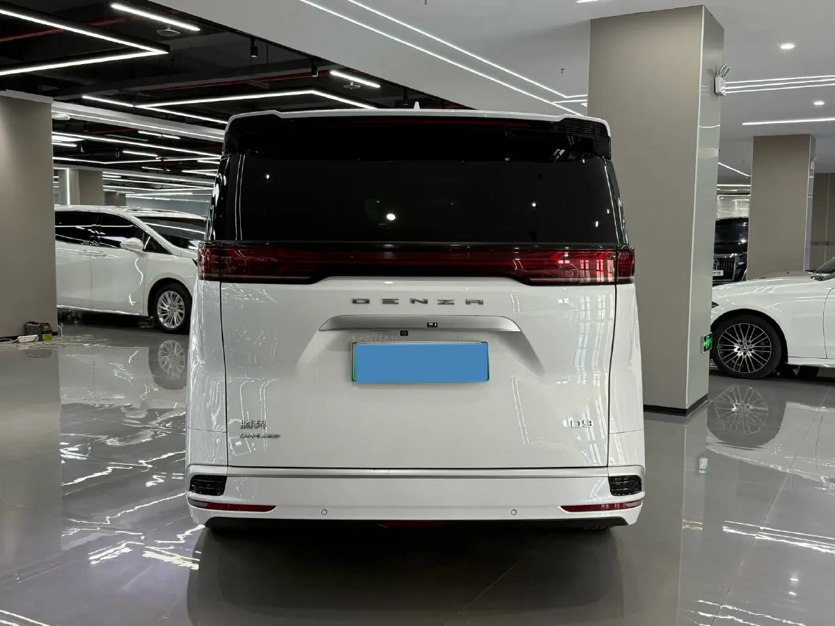2022 Denza D9 1.5T 139HP L4 E-CVT PHEV 40.06KWH,autocango,china used car exporter,china ev exporter,chinese used car exporter,chinese used ev exporter