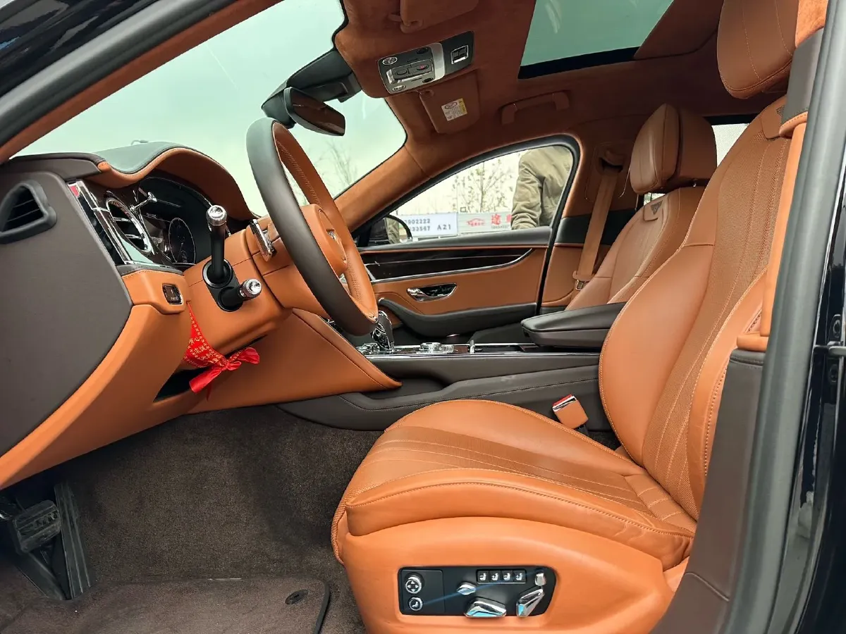 2022 Bentley Flying Spur 6.0T 635HP W12 8DCT,autocango,china used car exporter,china ev exporter,chinese used car exporter,chinese used ev exporter