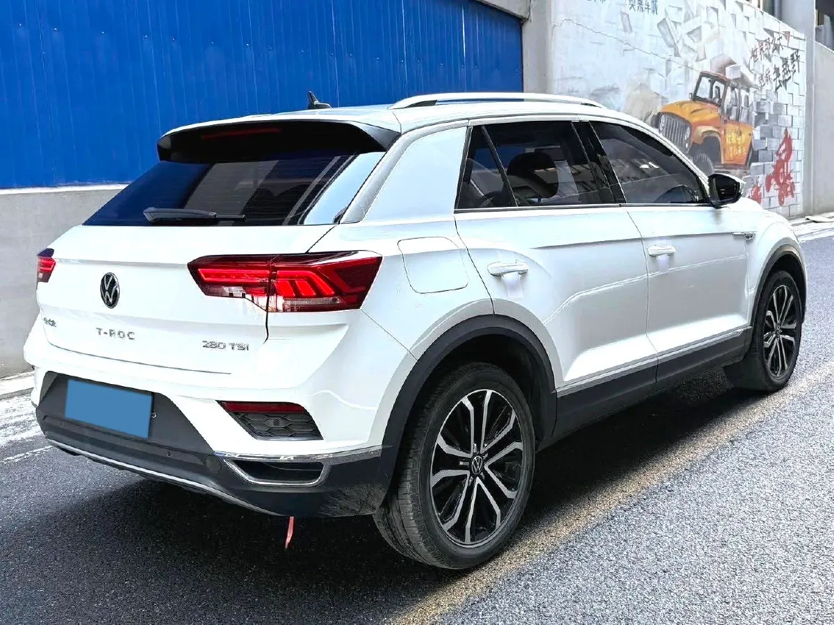 2021 Volkswagen T-Roc 1.4T 150HP L4 7DCT,autocango,china used car exporter,china ev exporter,chinese used car exporter,chinese used ev exporter
