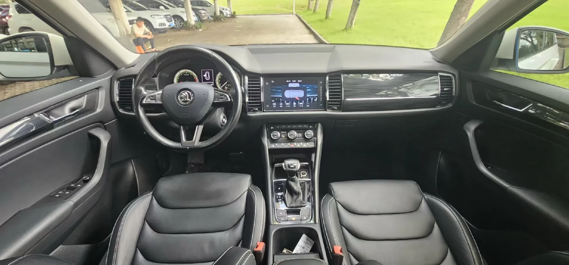 2018 Skoda Kodiak 2.0T 186HP L4 7DCT,autocango,china used car exporter,china ev exporter,chinese used car exporter,chinese used ev exporter