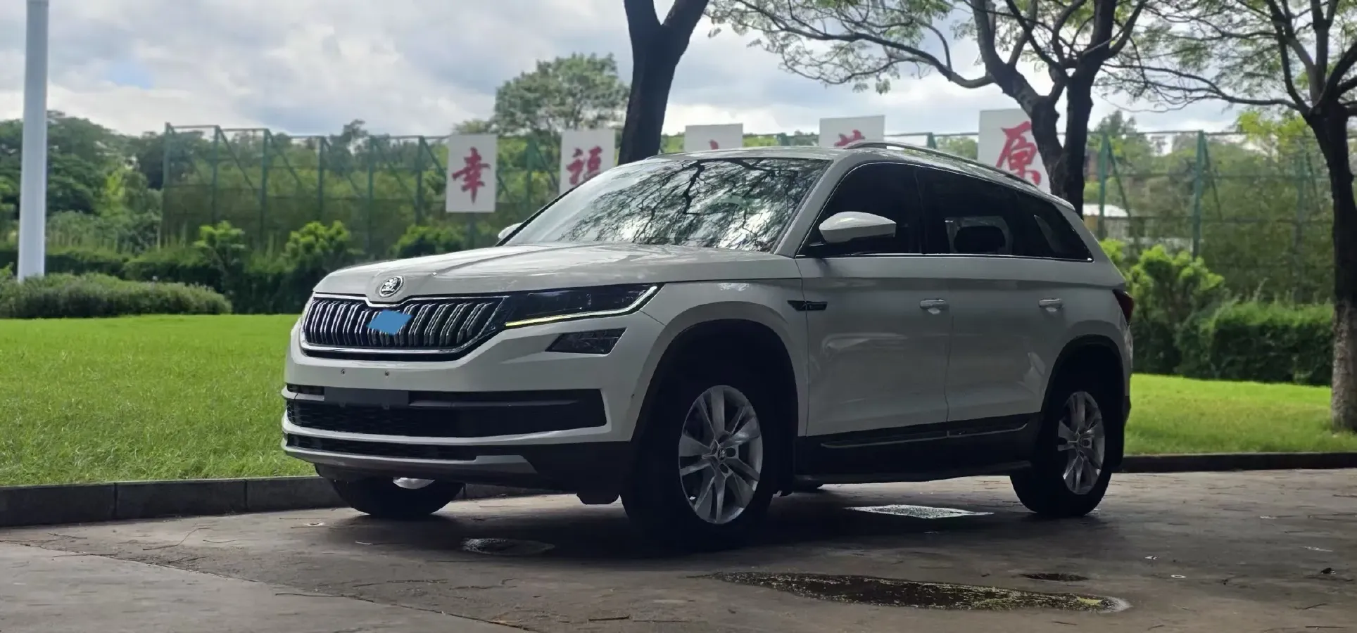 2018 Skoda Kodiak 2.0T 186HP L4 7DCT,autocango,china used car exporter,china ev exporter,chinese used car exporter,chinese used ev exporter