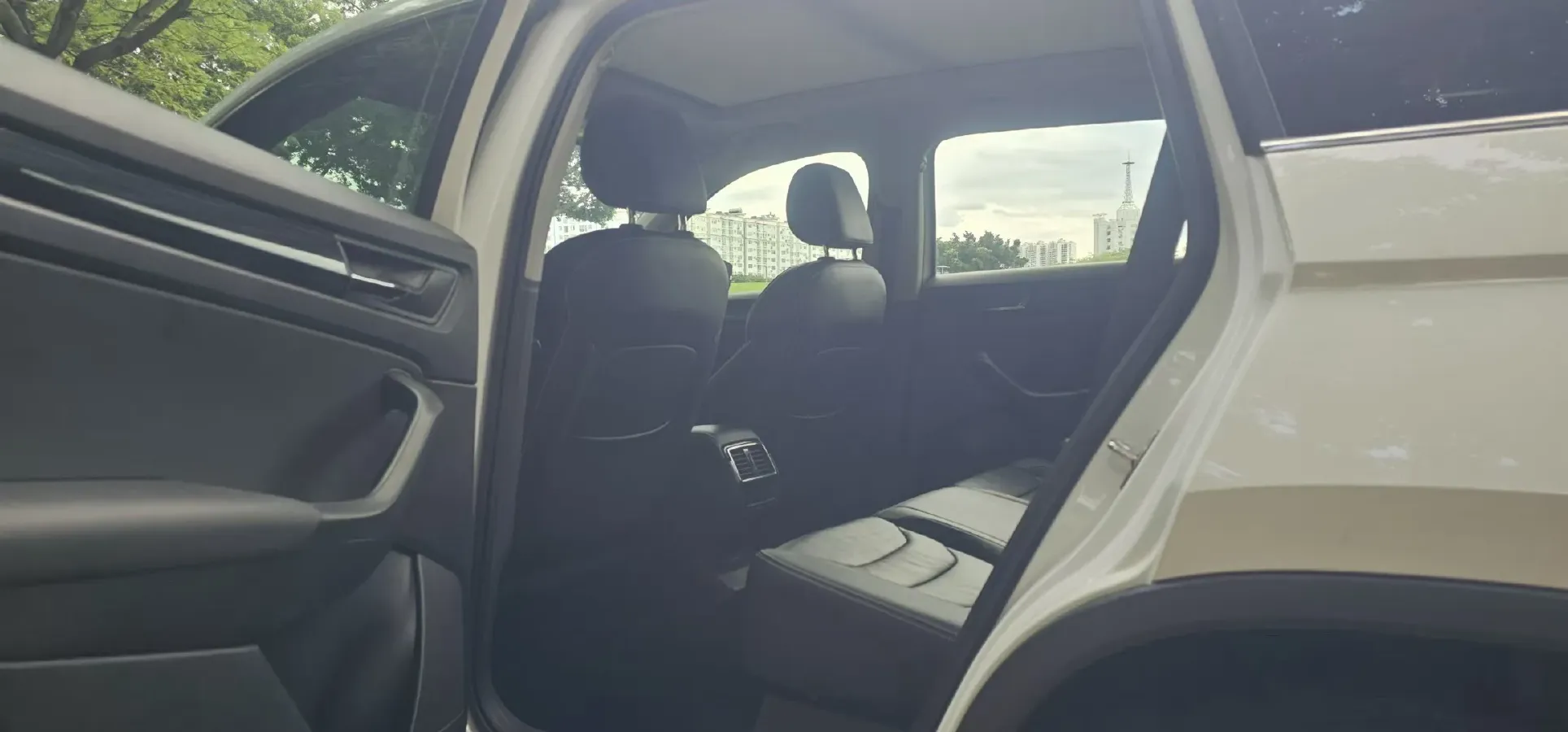 2018 Skoda Kodiak 2.0T 186HP L4 7DCT,autocango,china used car exporter,china ev exporter,chinese used car exporter,chinese used ev exporter