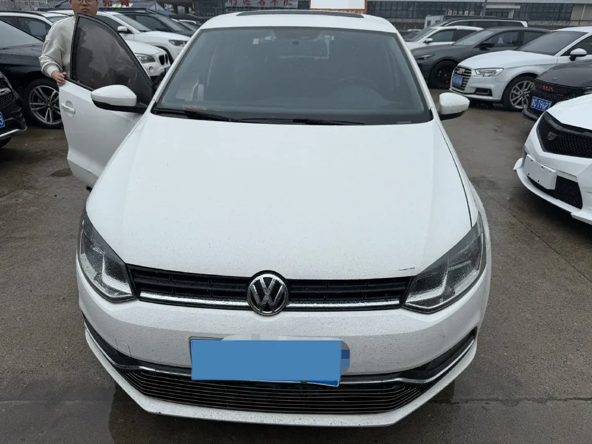 2016 Volkswagen Polo 1.6L 110HP L4 6AT,autocango,china used car exporter,china ev exporter,chinese used car exporter,chinese used ev exporter