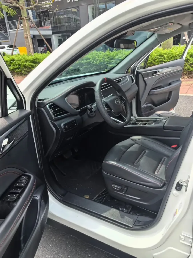 2021 GAC Trumpchi GS4 Plus 2.0T 252HP L4 6AT,autocango,china used car exporter,china ev exporter,chinese used car exporter,chinese used ev exporter