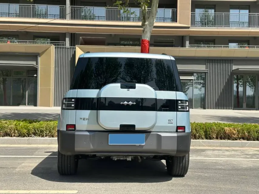 2025 FangChengBao Tai 7 1.5T 156HP L4 E-CVT PHEV,autocango,china used car exporter,china ev exporter,chinese used car exporter,chinese used ev exporter