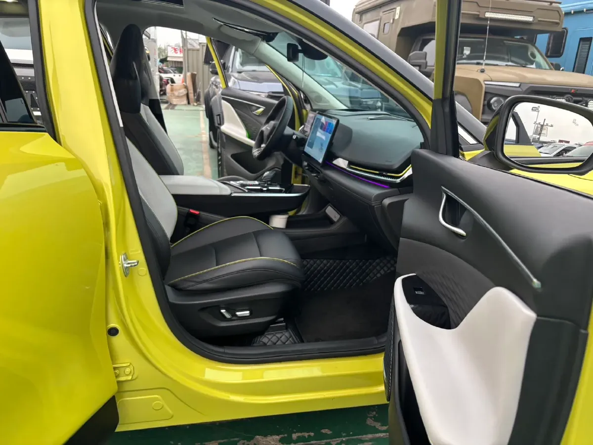 2022 BeiJing Auto Rubik 1.5T 188HP L4 7DCT,autocango,china used car exporter,china ev exporter,chinese used car exporter,chinese used ev exporter