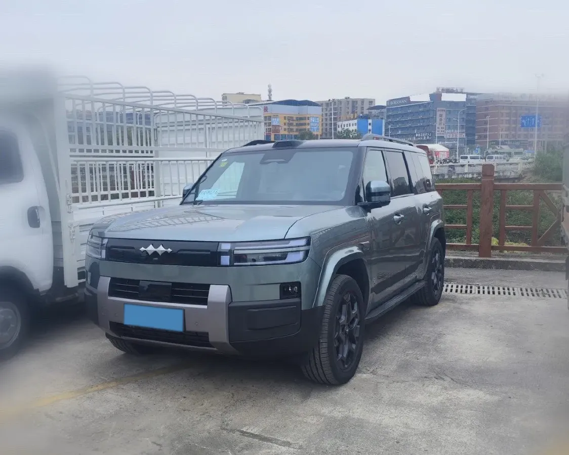 2025 FangChengBao Tai 7 1.5T 156HP L4 E-CVT PHEV,autocango,china used car exporter,china ev exporter,chinese used car exporter,chinese used ev exporter