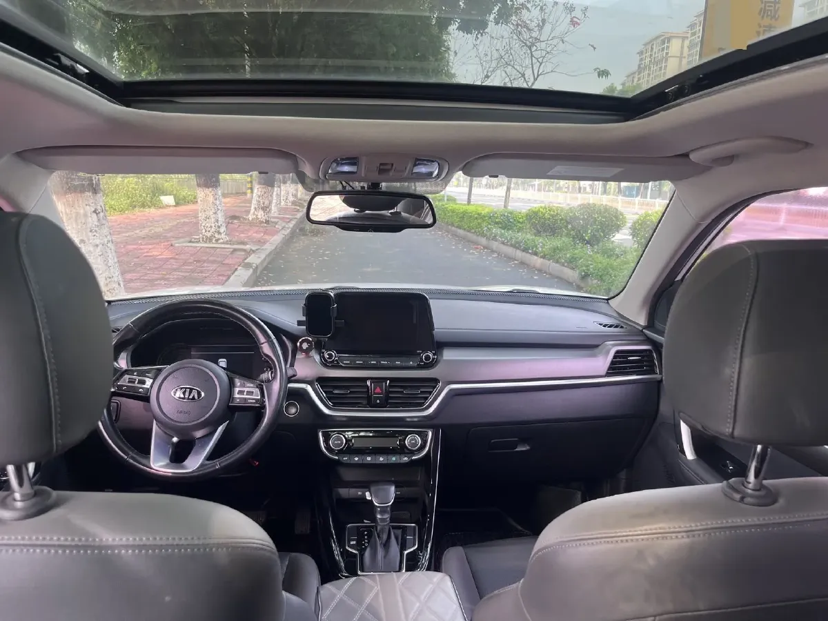 2018 Kia Sportage R 2.0L 160HP L4 6AT,autocango,china used car exporter,china ev exporter,chinese used car exporter,chinese used ev exporter