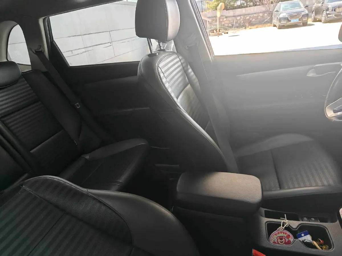 2019 Kia Sportage R 2.0L 160HP L4 6AT,autocango,china used car exporter,china ev exporter,chinese used car exporter,chinese used ev exporter