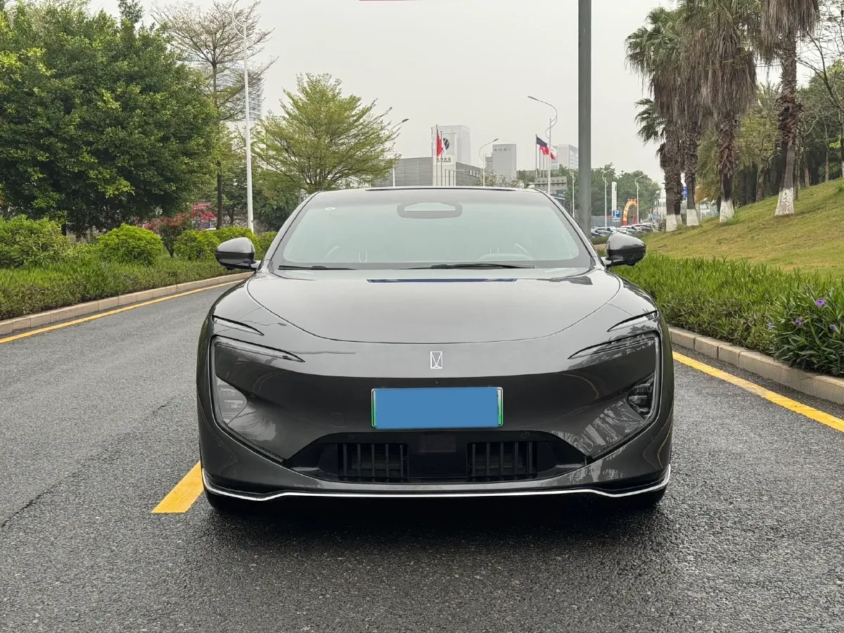 2026 Avatr 12 BEV,autocango,china used car exporter,china ev exporter,chinese used car exporter,chinese used ev exporter