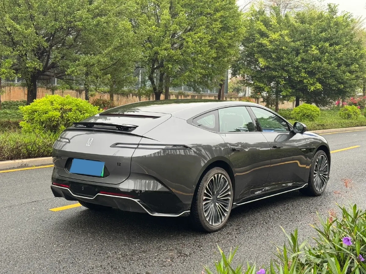 2026 Avatr 12 BEV,autocango,china used car exporter,china ev exporter,chinese used car exporter,chinese used ev exporter