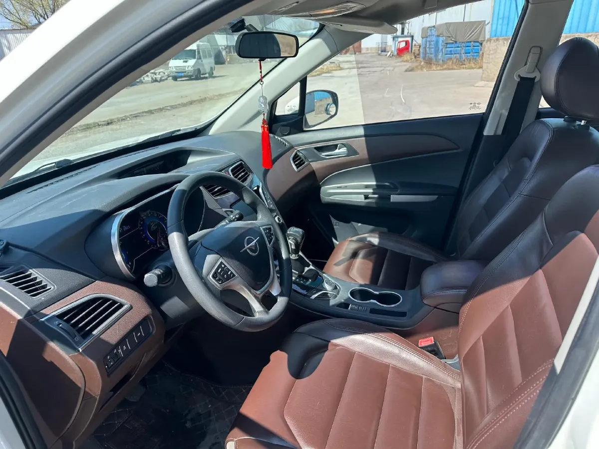 2017 HaiMa Family F7 1.5T 165HP L4 6AT,autocango,china used car exporter,china ev exporter,chinese used car exporter,chinese used ev exporter