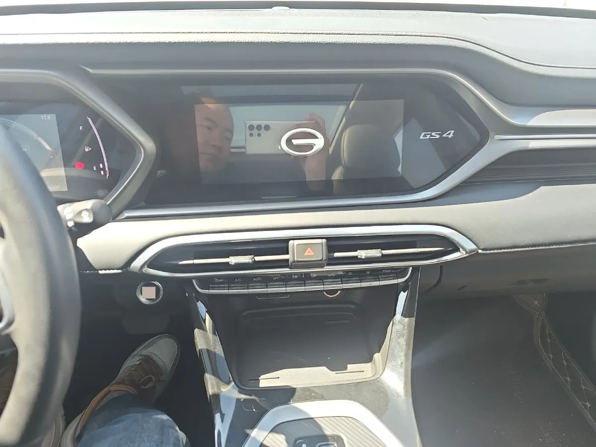 2023 GAC Trumpchi GS4 1.5T 177HP L4 6AT,autocango,china used car exporter,china ev exporter,chinese used car exporter,chinese used ev exporter