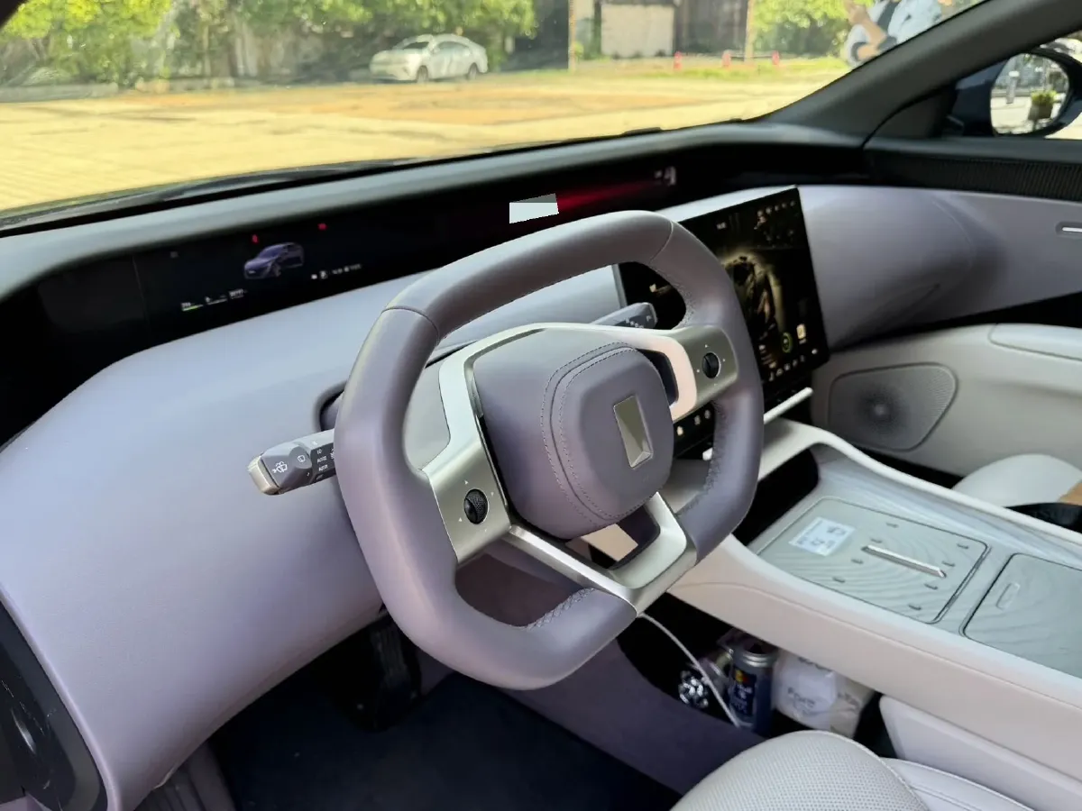 2024 Avatr 12 BEV 94.5KWH,autocango,china used car exporter,china ev exporter,chinese used car exporter,chinese used ev exporter