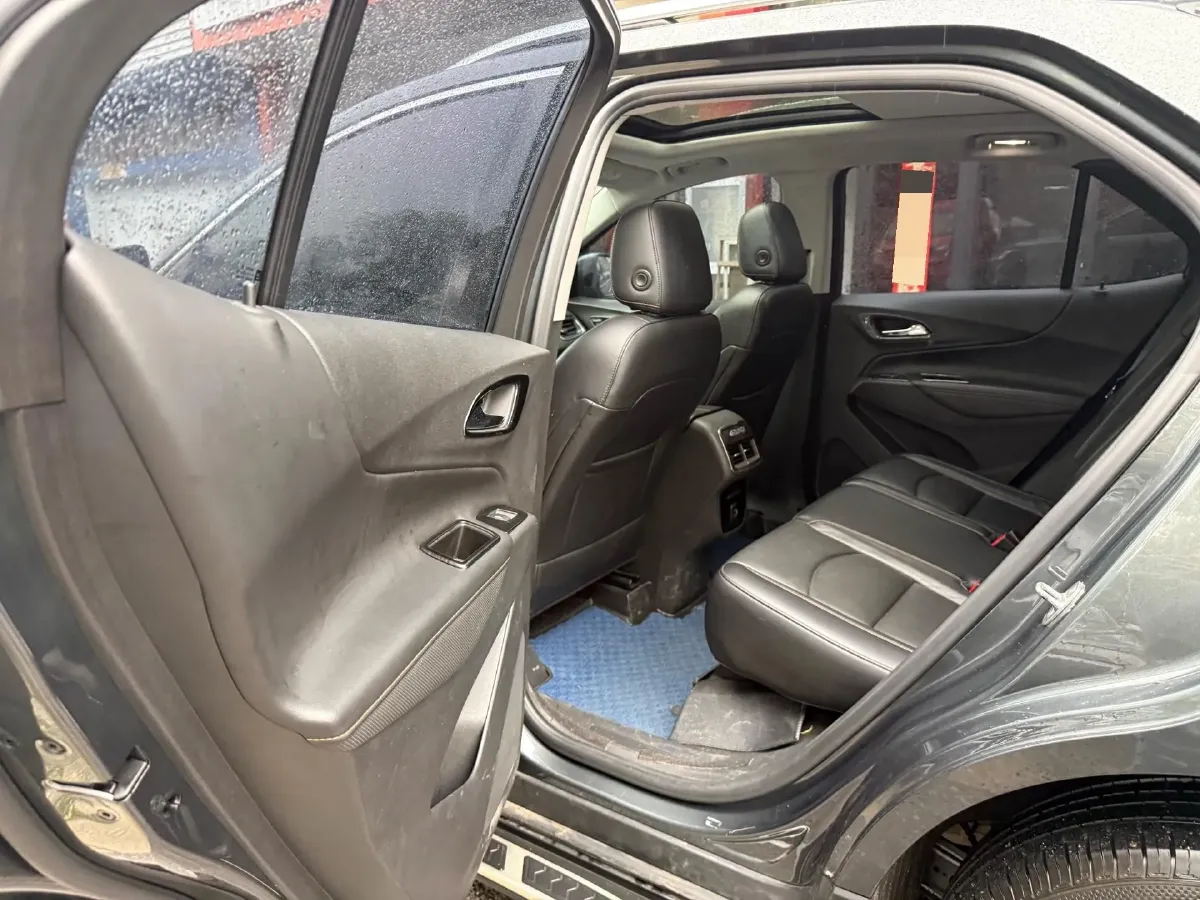 2018 Chevrolet Equinox 1.5T 180HP L4 6AT,autocango,china used car exporter,china ev exporter,chinese used car exporter,chinese used ev exporter