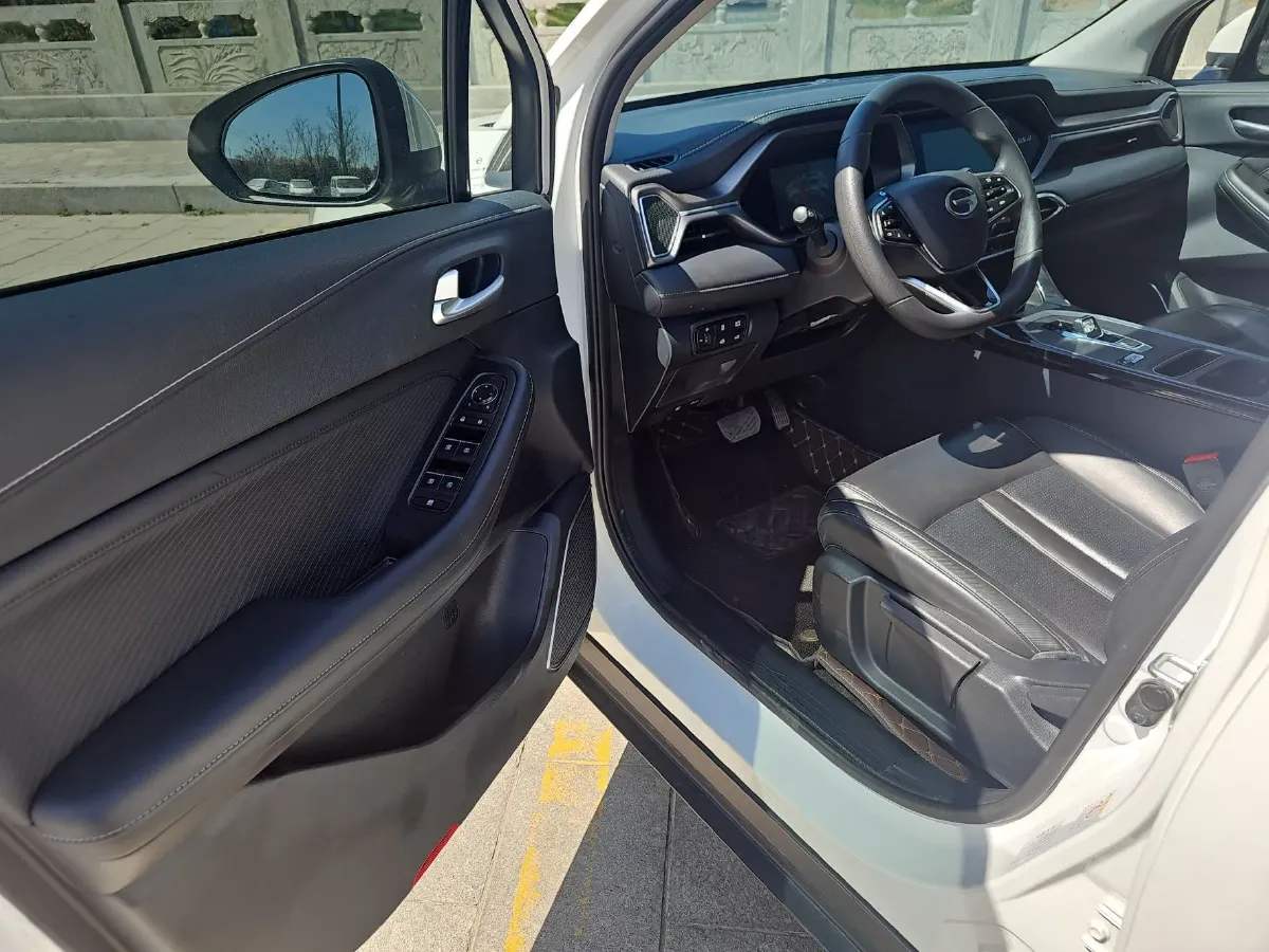 2023 GAC Trumpchi GS4 1.5T 177HP L4 6AT,autocango,china used car exporter,china ev exporter,chinese used car exporter,chinese used ev exporter