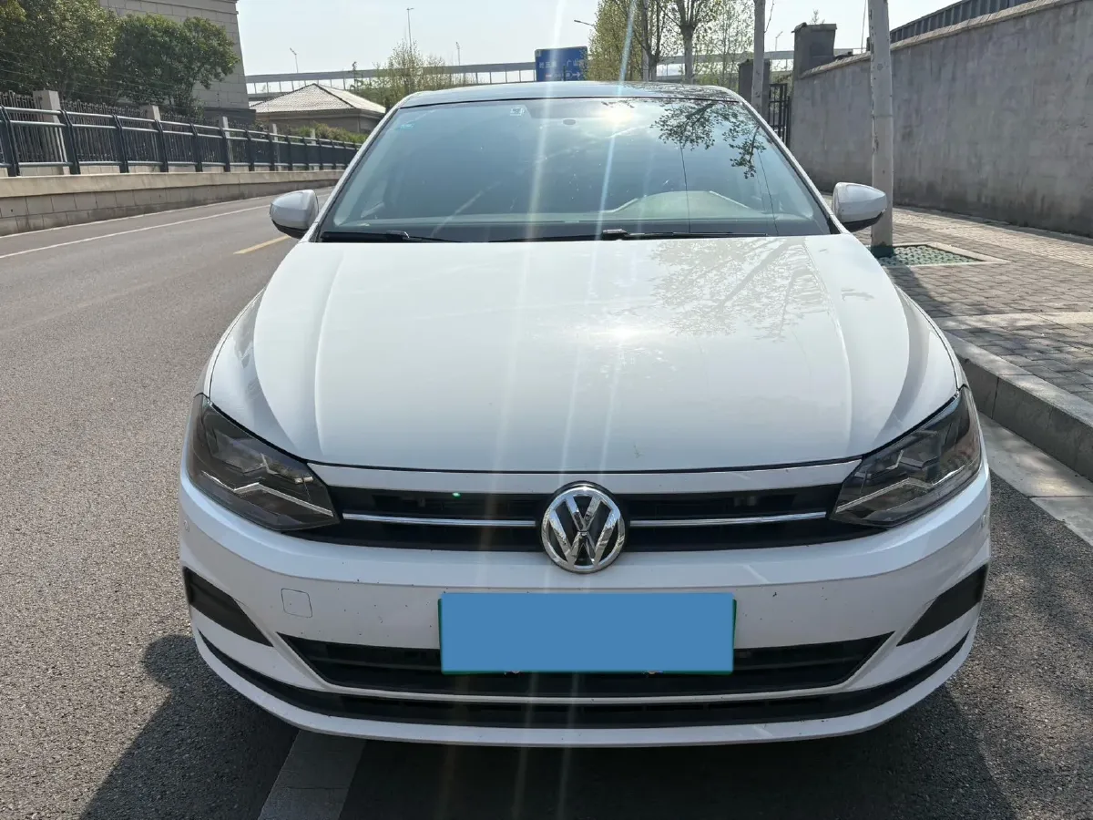 2019 Volkswagen Polo 1.5L 113HP L4 6AT,autocango,china used car exporter,china ev exporter,chinese used car exporter,chinese used ev exporter