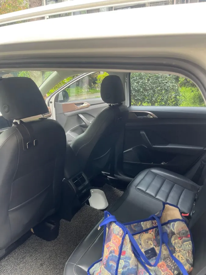 2019 MINI MINI 1.5T 102HP L3 7DCT,autocango,china used car exporter,china ev exporter,chinese used car exporter,chinese used ev exporter