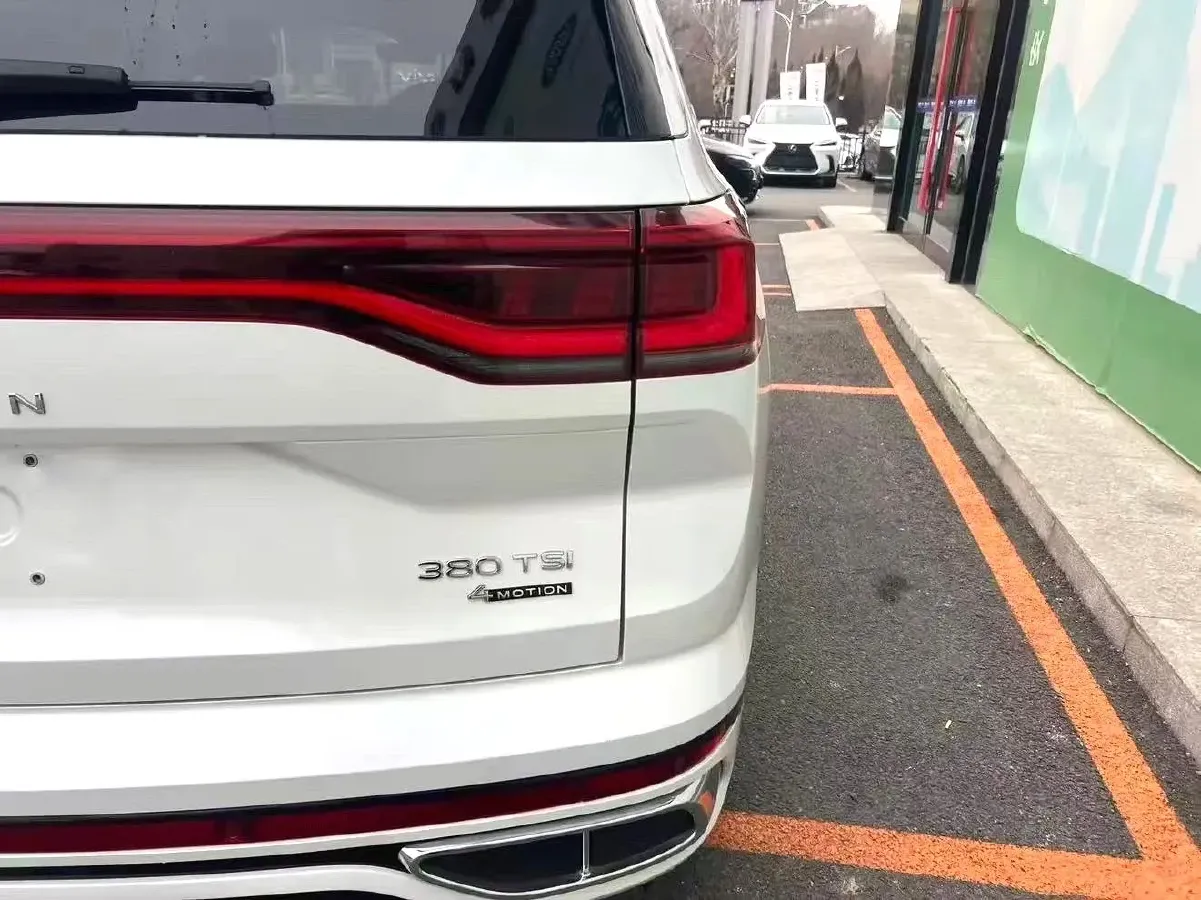 2023 Volkswagen Talagon 2.0T 220HP L4 7DCT,autocango,china used car exporter,china ev exporter,chinese used car exporter,chinese used ev exporter