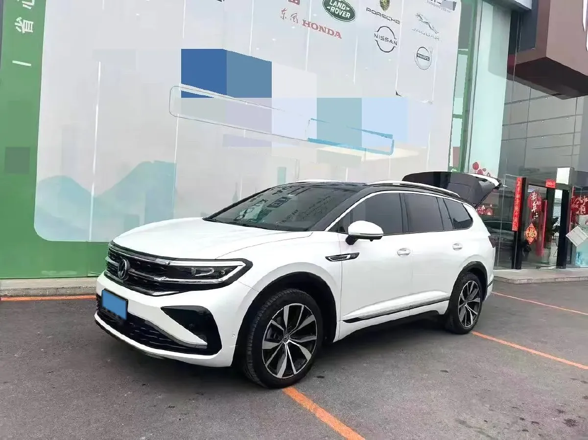 2023 Volkswagen Talagon 2.0T 220HP L4 7DCT,autocango,china used car exporter,china ev exporter,chinese used car exporter,chinese used ev exporter