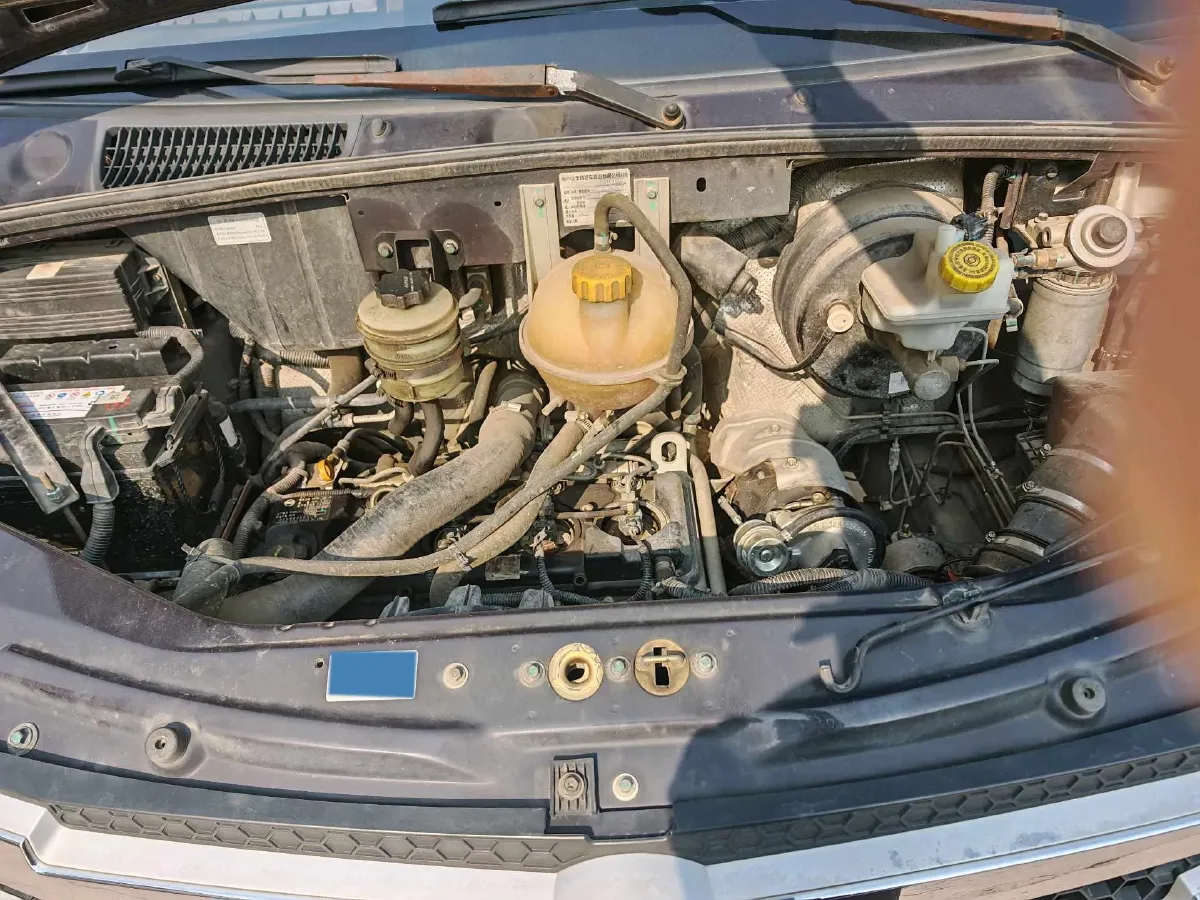 2018 DongFeng DFAC YuFeng 2.5T 136HP L4 6MT,autocango,china used car exporter,china ev exporter,chinese used car exporter,chinese used ev exporter