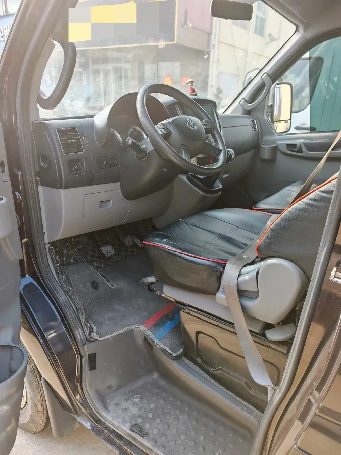 2018 DongFeng DFAC YuFeng 2.5T 136HP L4 6MT,autocango,china used car exporter,china ev exporter,chinese used car exporter,chinese used ev exporter