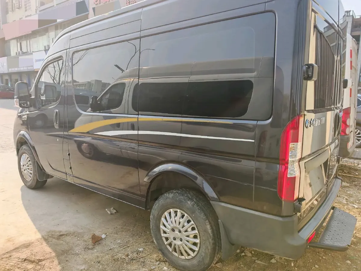 2018 DongFeng DFAC YuFeng 2.5T 136HP L4 6MT,autocango,china used car exporter,china ev exporter,chinese used car exporter,chinese used ev exporter