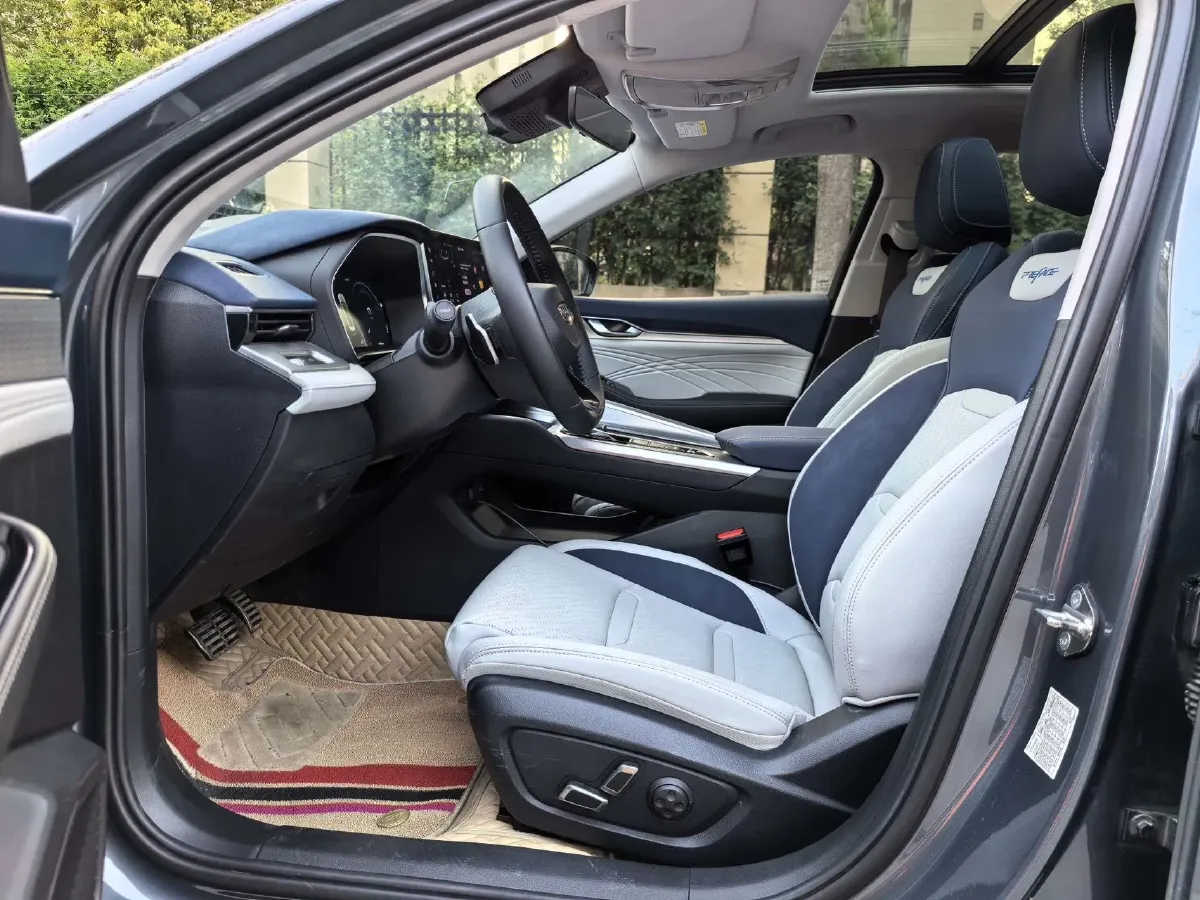 2023 Geely Preface 2.0T 190HP L4 7DCT,autocango,china used car exporter,china ev exporter,chinese used car exporter,chinese used ev exporter