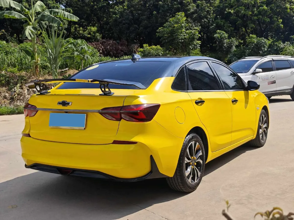 2019 Chevrolet Monza 1.3T 163HP L3 6AT,autocango,china used car exporter,china ev exporter,chinese used car exporter,chinese used ev exporter