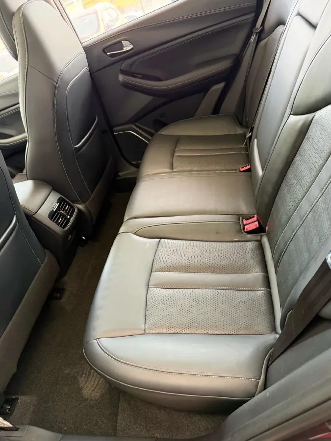 2022 GAC Trumpchi GS4 1.5T 169HP L4 6AT,autocango,china used car exporter,china ev exporter,chinese used car exporter,chinese used ev exporter