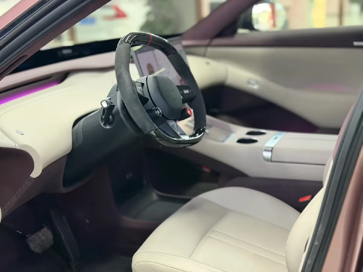 2025 MI YU7 BEV 101.7KWH,autocango,china used car exporter,china ev exporter,chinese used car exporter,chinese used ev exporter