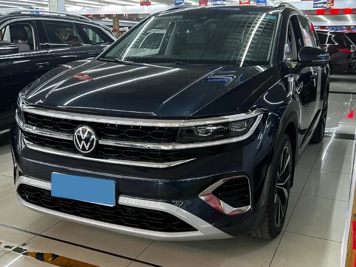 2022 Volkswagen Talagon 2.5T 299HP V6 7DCT,autocango,china used car exporter,china ev exporter,chinese used car exporter,chinese used ev exporter