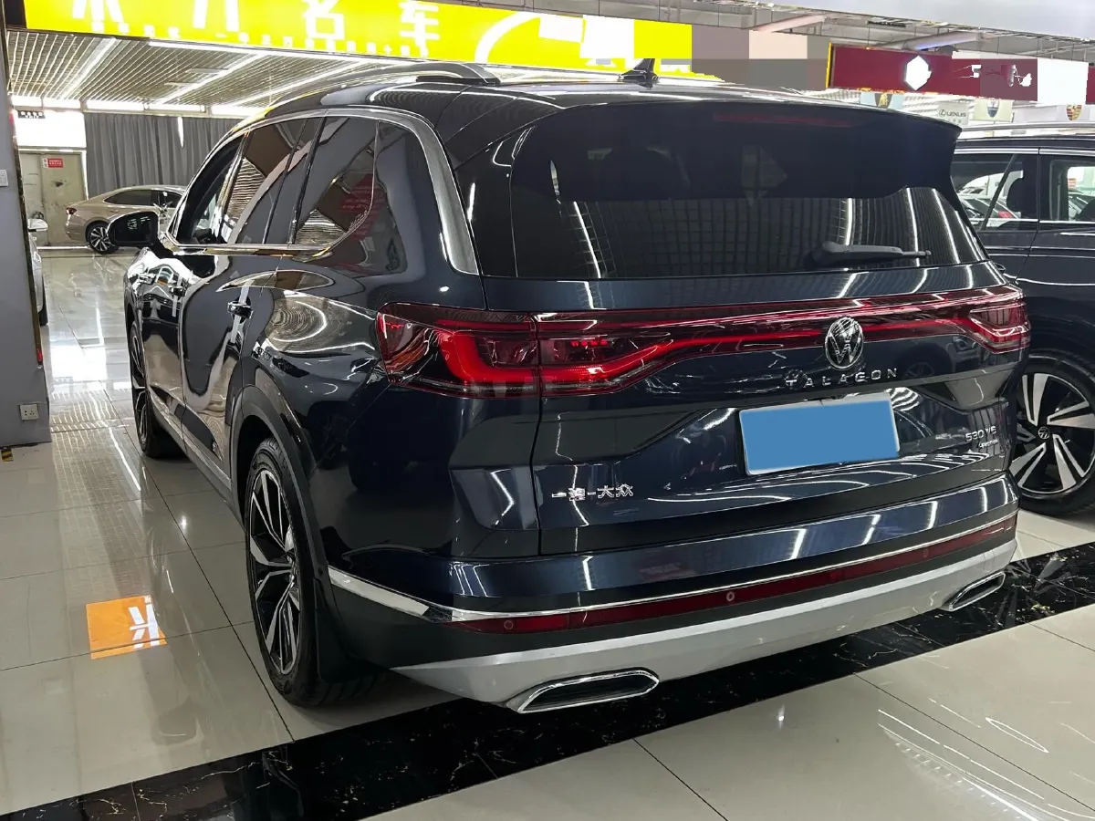 2022 Volkswagen Talagon 2.5T 299HP V6 7DCT,autocango,china used car exporter,china ev exporter,chinese used car exporter,chinese used ev exporter
