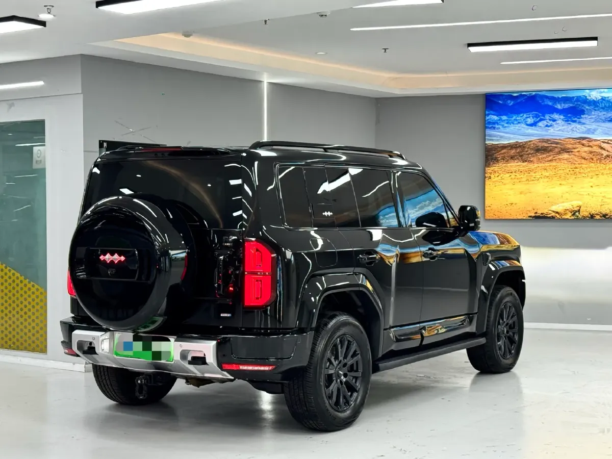 2025 FangChengBao Bao 5 1.5T 194HP L4 E-CVT PHEV 31.8KWH,autocango,china used car exporter,china ev exporter,chinese used car exporter,chinese used ev exporter