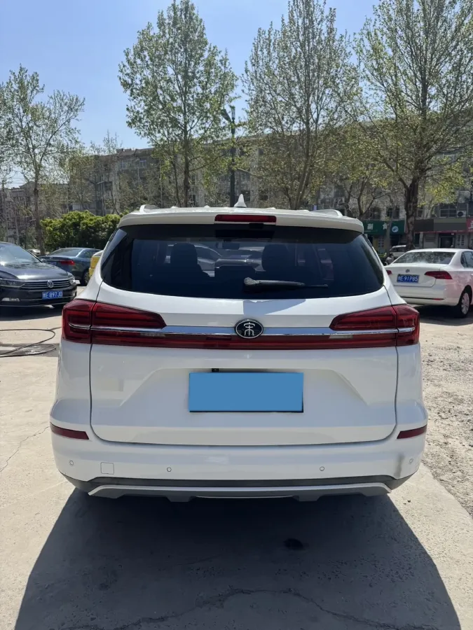 2020 BYD Song 1.5T 160HP L4 6MT,autocango,china used car exporter,china ev exporter,chinese used car exporter,chinese used ev exporter