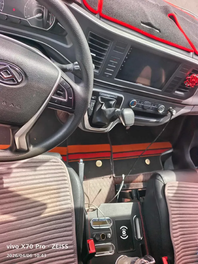 2023 MAXUS XinTu V80 2.0T 127HP L4 6AMT,autocango,china used car exporter,china ev exporter,chinese used car exporter,chinese used ev exporter