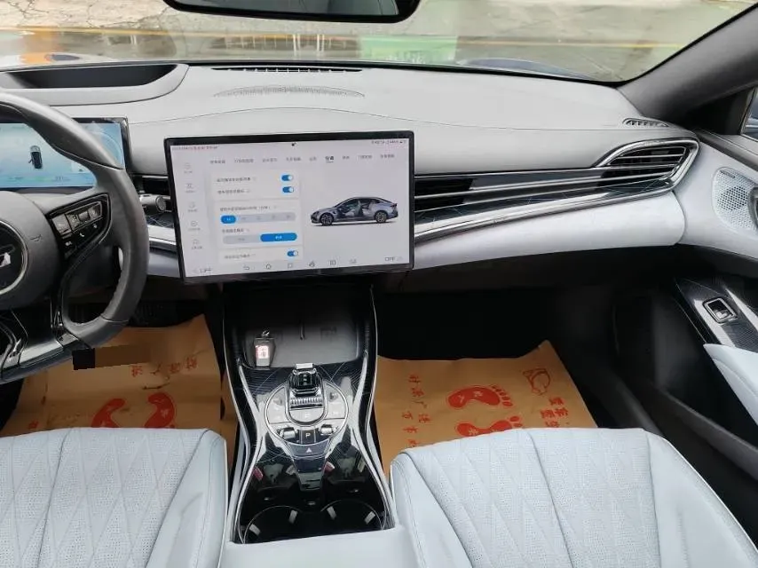 2022 AITO AITO M5 Range Extended 125HP REEV 40KWH,autocango,china used car exporter,china ev exporter,chinese used car exporter,chinese used ev exporter