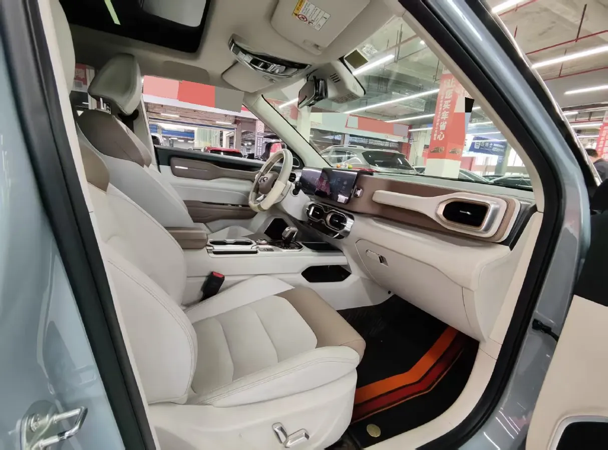 2020 Geely ICON 1.5T 177HP L3 7DCT,autocango,china used car exporter,china ev exporter,chinese used car exporter,chinese used ev exporter