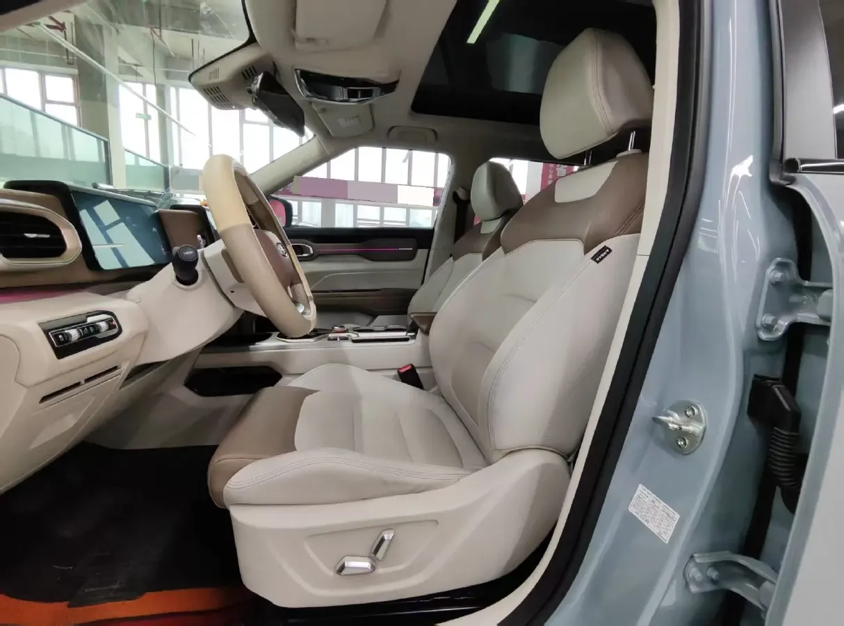 2020 Geely ICON 1.5T 177HP L3 7DCT,autocango,china used car exporter,china ev exporter,chinese used car exporter,chinese used ev exporter