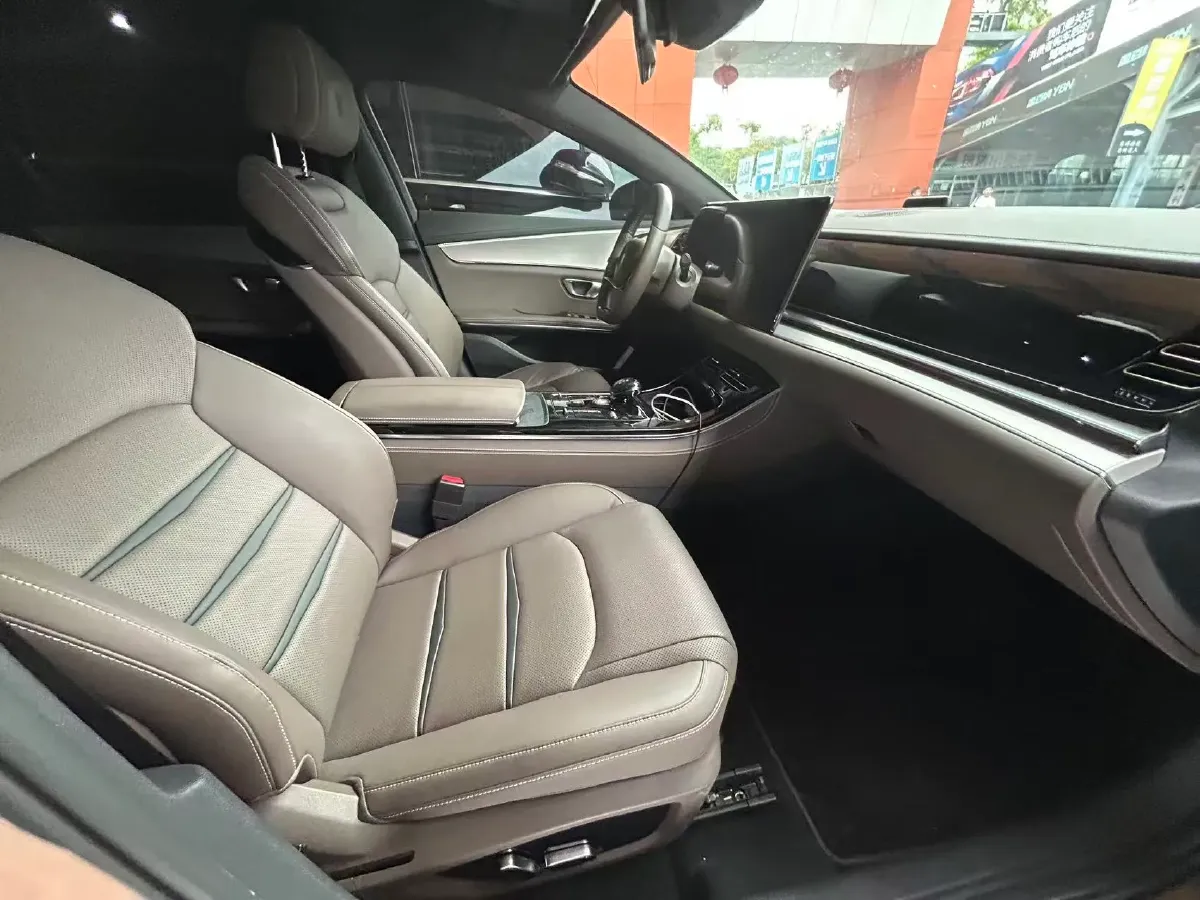 2020 Lincoln MKZ 2.0T 196HP L4 6AT,autocango,china used car exporter,china ev exporter,chinese used car exporter,chinese used ev exporter