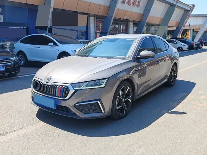 2021 Skoda Octavia 1.4T 150HP L4 7DCT,autocango,china used car exporter,china ev exporter,chinese used car exporter,chinese used ev exporter