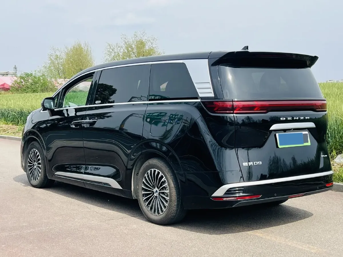 2022 Mercedes-Benz GLC Class 2.0T 197HP L4 9AT,autocango,china used car exporter,china ev exporter,chinese used car exporter,chinese used ev exporter