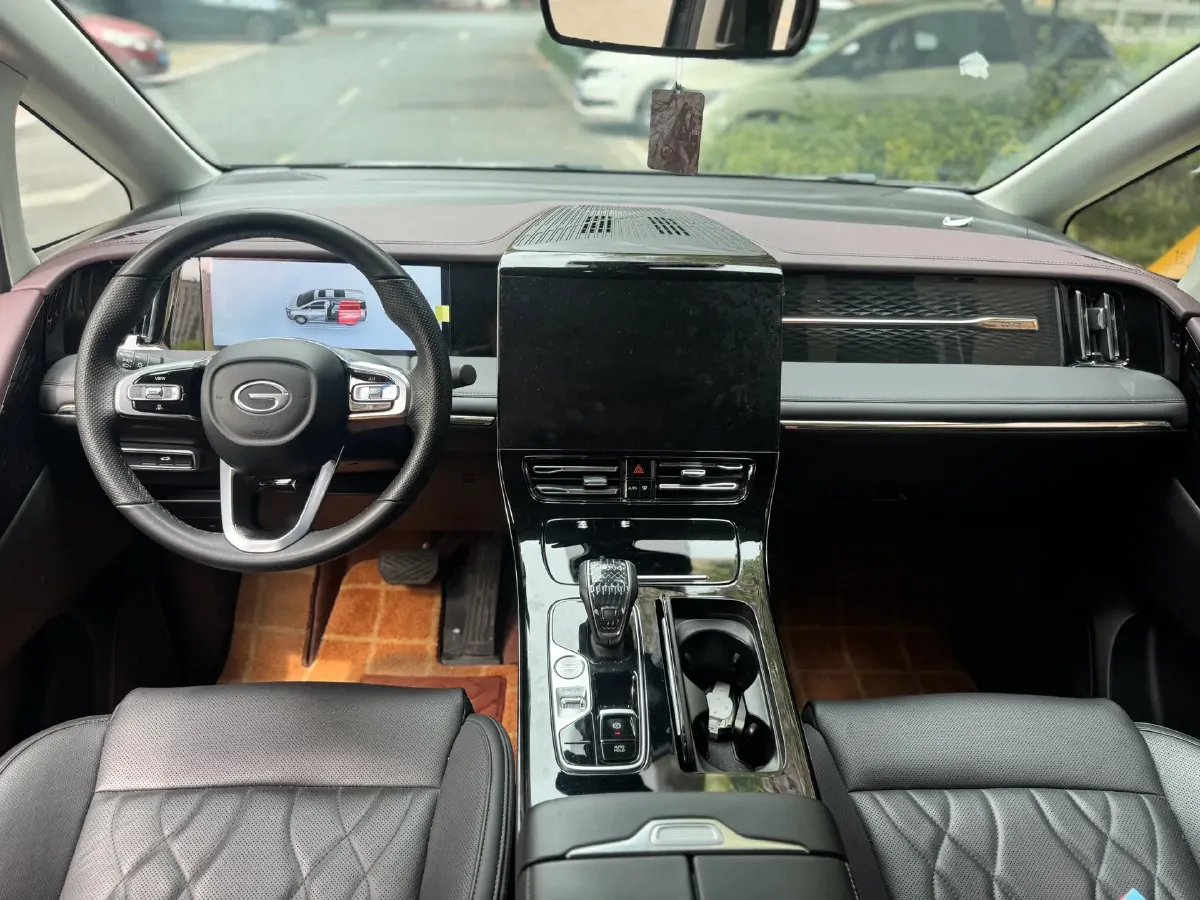 2024 GAC Trumpchi M8 2.0T 252HP L4 8AT,autocango,china used car exporter,china ev exporter,chinese used car exporter,chinese used ev exporter