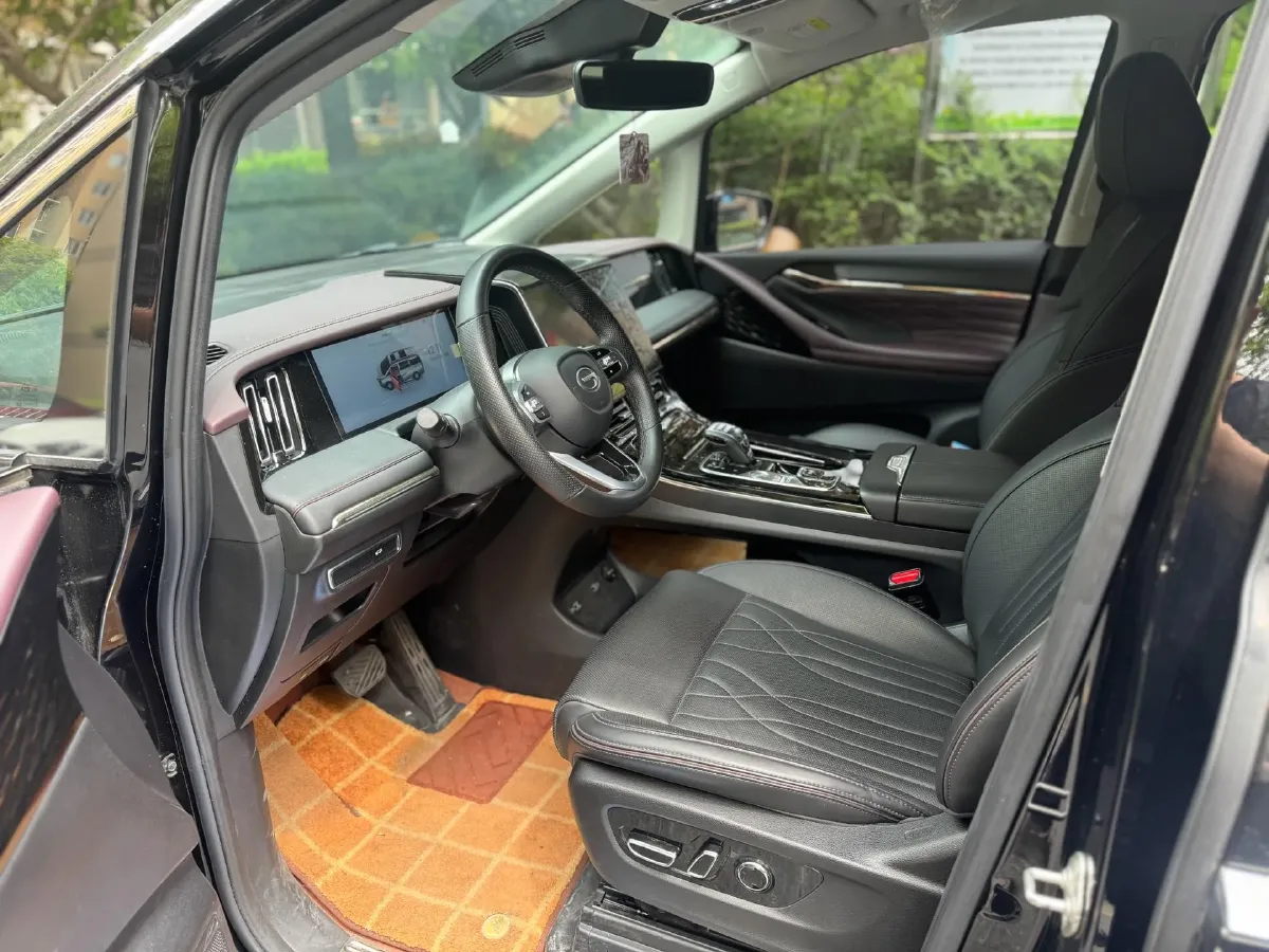 2024 GAC Trumpchi M8 2.0T 252HP L4 8AT,autocango,china used car exporter,china ev exporter,chinese used car exporter,chinese used ev exporter