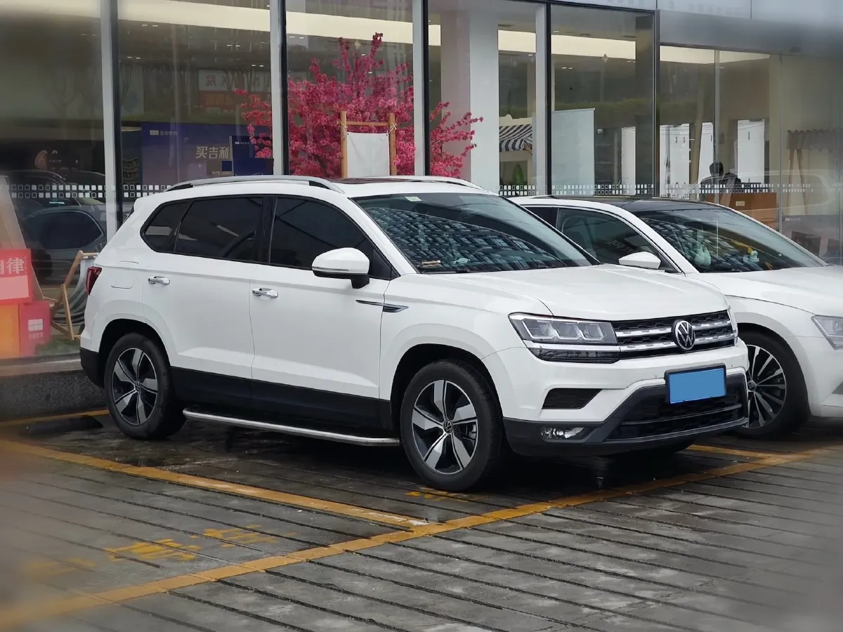 2021 Volkswagen Tharu 1.4T 150HP L4 7DCT,autocango,china used car exporter,china ev exporter,chinese used car exporter,chinese used ev exporter