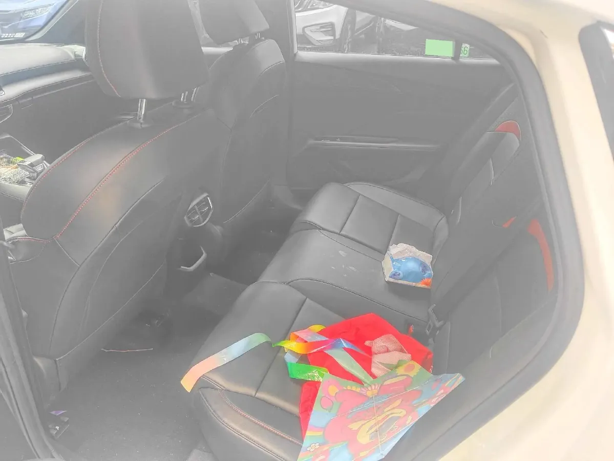 2025 MG 5 1.5T 181HP L4 7DCT,autocango,china used car exporter,china ev exporter,chinese used car exporter,chinese used ev exporter