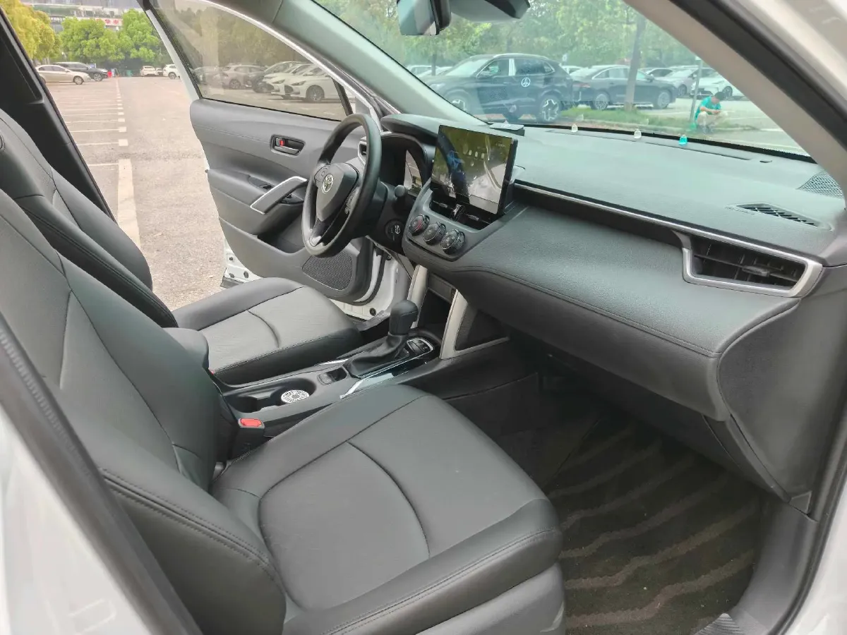 2024 Toyota Corolla Cross 2.0L 171HP L4 CVT,autocango,china used car exporter,china ev exporter,chinese used car exporter,chinese used ev exporter