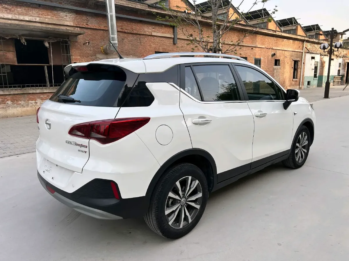 2021 GAC Trumpchi GS3 1.5T 169HP L4 6AT,autocango,china used car exporter,china ev exporter,chinese used car exporter,chinese used ev exporter