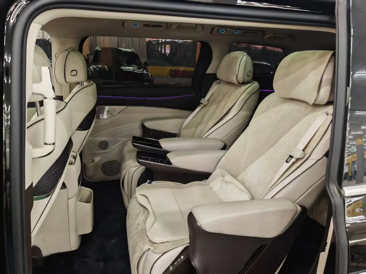 2024 Denza D9 1.5T 139HP L4 E-CVT PHEV 40KWH,autocango,china used car exporter,china ev exporter,chinese used car exporter,chinese used ev exporter